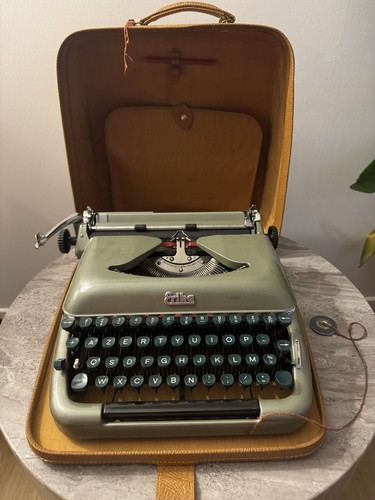 Vintage erika portable - vintage,