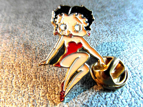 Rare pins pin betty - pin's,
