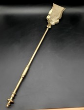 Ancien pelle pour cheminée en
