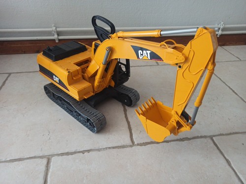 Bruder pelleteuse sur - -,