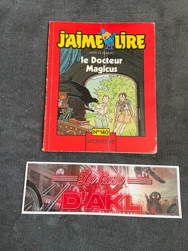 Ancien aime lire - ancien,