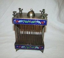 CAGE A CRIQUET , GRILLON