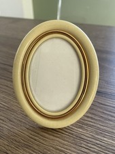 Ancien cadre photo Must de