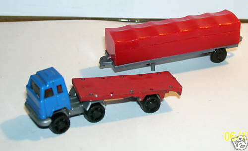 Lot tractor truck - tractor, trailers