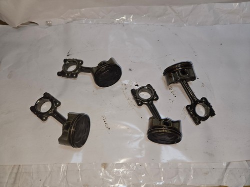 Lot piston bielle - 4x, +