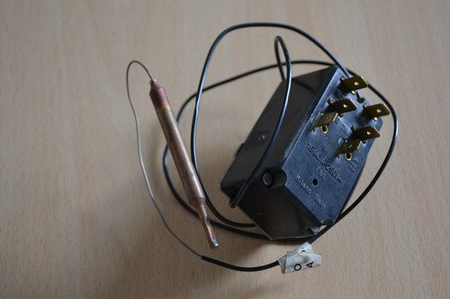 Thermostat regulation - thermostat, de