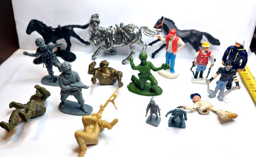 Lot jouet figurines - lot,