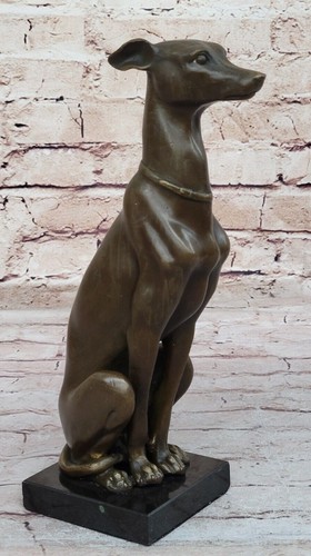Statue chien greyhound - de,