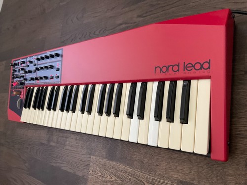 Clavia nord lead synth - nord,