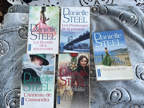 Danielle steel lot de 5 - danielle,