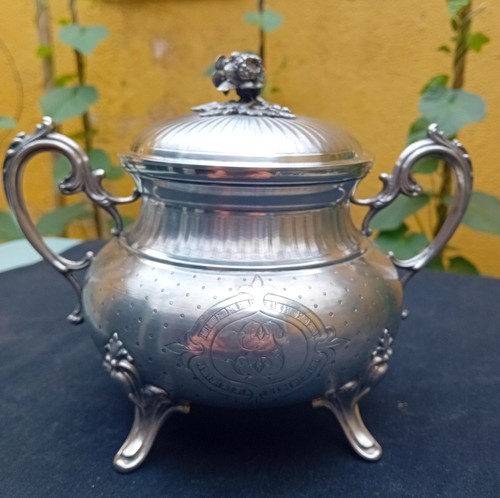Important solid silver sugar