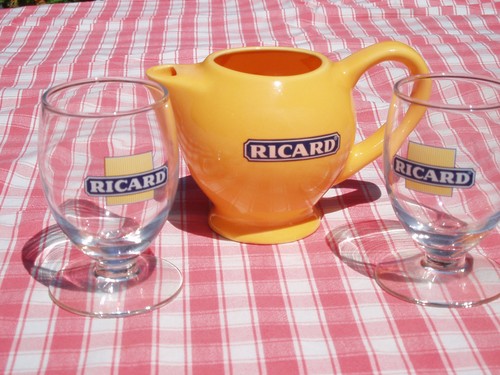 Petit broc ricard jaune 2 - broc,