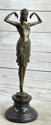Sculpture statue bronze - sculpture,