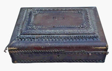 Boîte À Couture XIX marquée