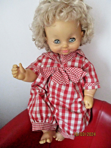 Poupée clodrey petite soeur - poupée,