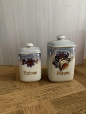 pots à épices anciens