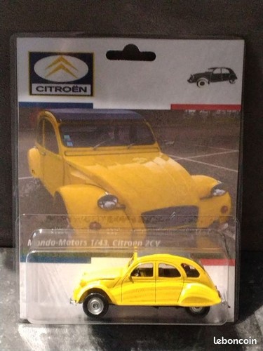 Miniature occasion sous - miniature,