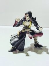 Figurine squelette pirate