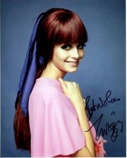TWIGGY signed autographed 8x10 photo