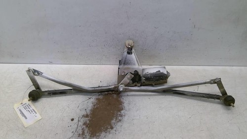 Moteur essuie glace avant