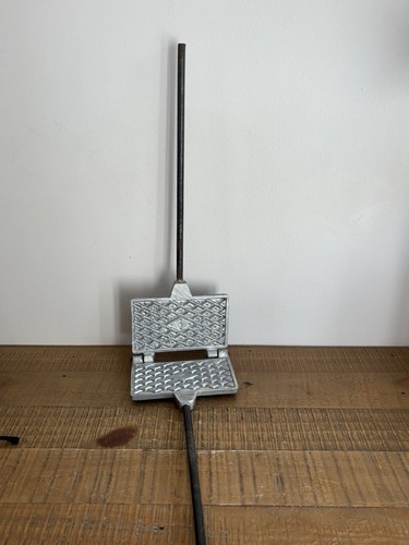 Ancien gaufrier aluminium - en,