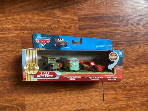 Disney pixar cars pit - pit, crew