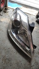Ssangyong Rexton 2015 Front Right Side Halogen Headlight