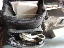 GoPro HERO avec housse, notice, carte mémoire,  et support pour fixer casque