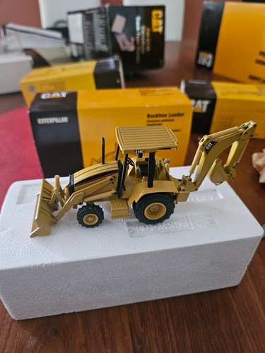 Tractopelle caterpillar 416c - tractopelle,