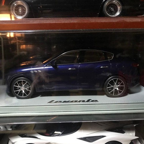 Maserati levante dark - maserati,