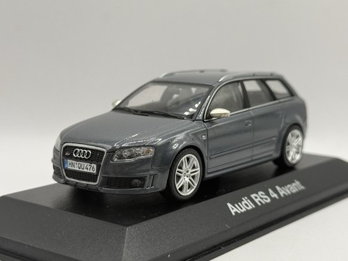 Audi rs4 avant 43 - avant, b7