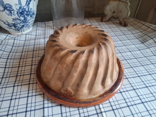 Ancien moule gâteau - ancien,