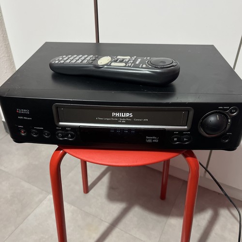 Magnétoscope vhs tètes - 6,