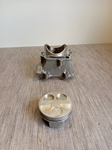 Cylindre piston moteur - cylindre,