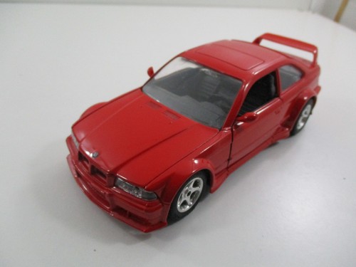 Bmw e36 burago 24 rouge - bmw, 1/24