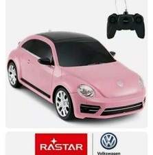 Voiture téléguidée rose