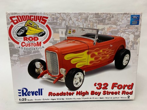 Revell ford deuce - revell,