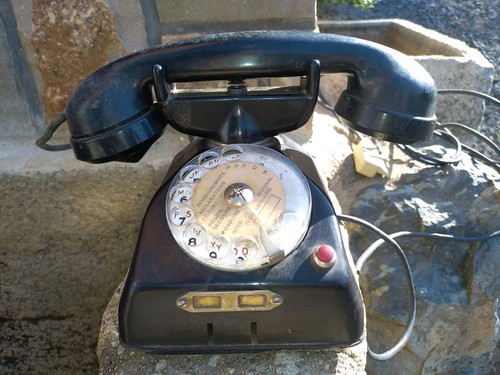 Téléphone ancien cadran - ancien, à