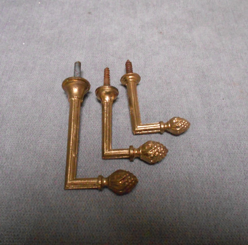 Crochets anciens pour - 3,