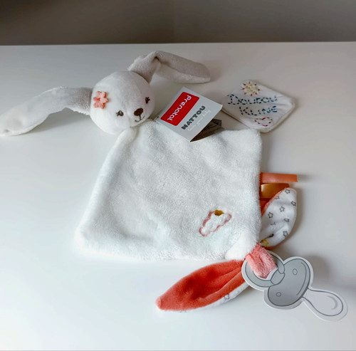 Doudou plat mia lapin blanc - mia,