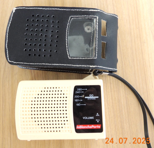 Radio transistor blanche - transistor,