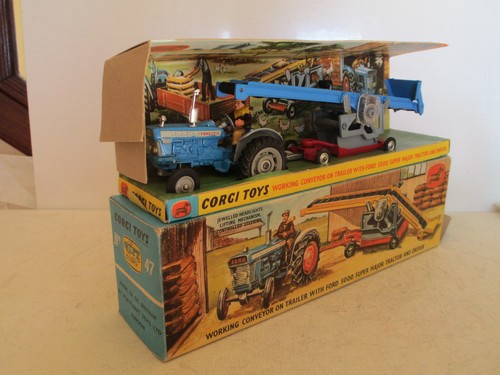 Corgi toys gift - set, gs47