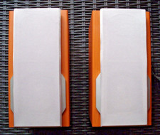 PAIRE d'ENCEINTES/ SPEAKERS  PETIT MODÈLE 4 Ohms 10 W  H : 25,5 CM en BE