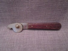 Ouvre-boîte ancien - AGRIPP