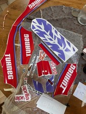 Graphic Decal Sticker Set