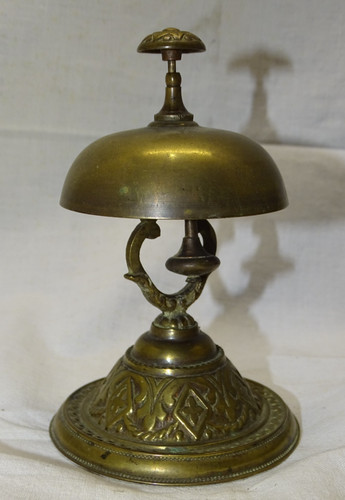 Belle ancienne sonnette de - -belle,
