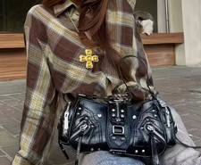 Sac à main noir style Y2K