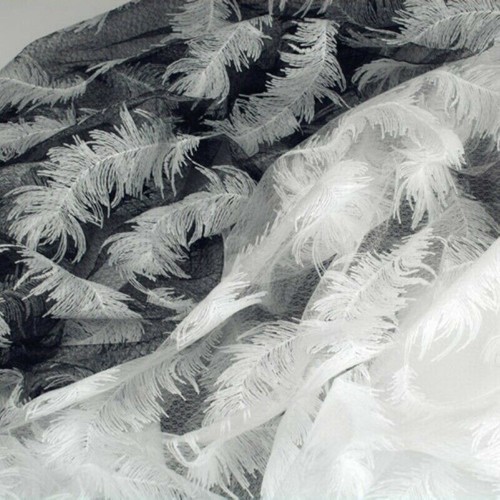 Plume broderie tissu maille - plume,