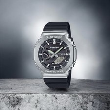 montre g shock homme Ga2100