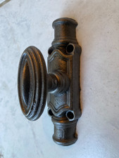 Ancienne crémone de fenetre